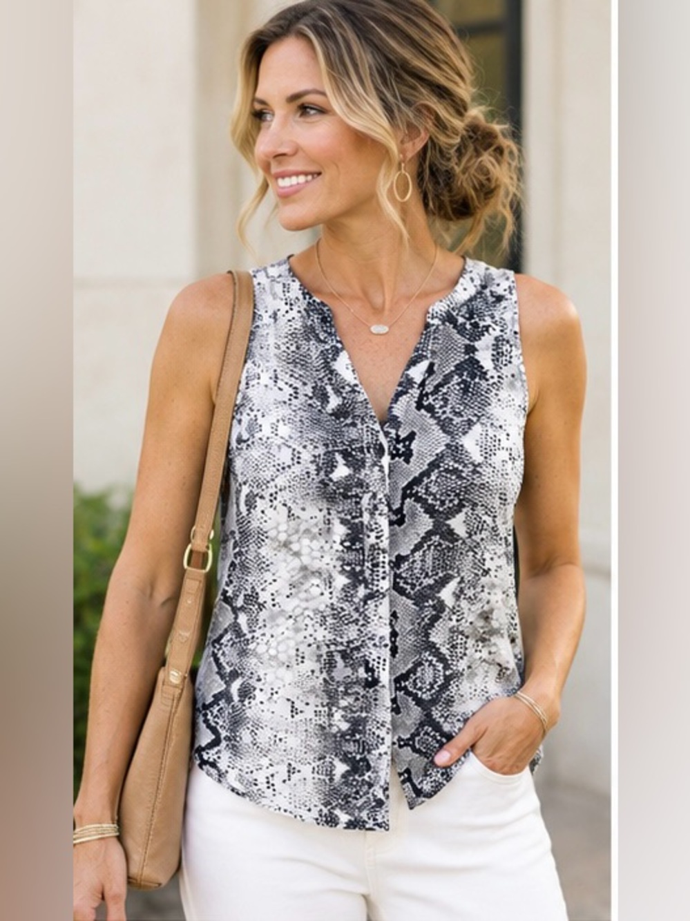 Sanctuary Sleeveless Blouse Women’s Size Small Gray, Black Button Front